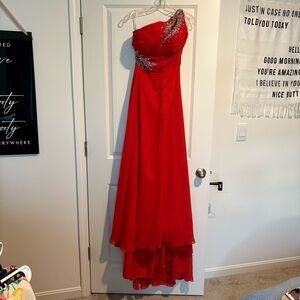 Red Prom dress